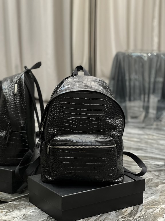 Shoulder bag arrived _ crocodile grain cowhide modelsCounter limited launch Crafted to create this backpack, imported Italian cowhide, full leather models are very texture, very light and convenient, practical and loadab