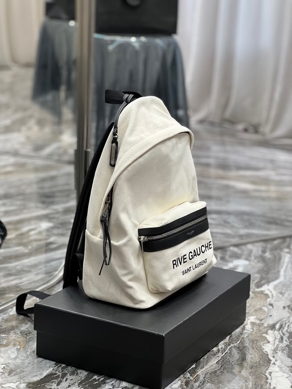 [In stock in seconds]  Shoulder bag arrived!Counter limited launch Crafted to create the right version of the fabric, with imported Italian cowhide, very light and convenient, practical and loadable, simple and versatile