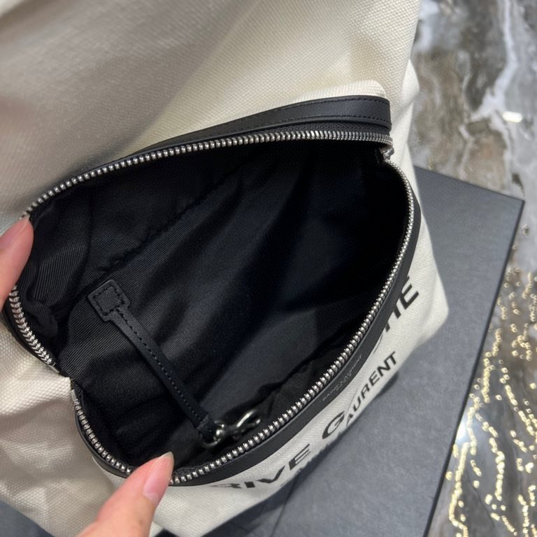 [In stock in seconds]  Shoulder bag arrived!Counter limited launch Crafted to create the right version of the fabric, with imported Italian cowhide, very light and convenient, practical and loadable, simple and versatile