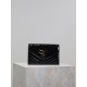 Black patent leather with gold buckle_woc small size envelope bag is coming, when it comes to envelope bag, this one from Y family must have the name! The whole bag is made of Italian cowhide leather, with a three-dimens