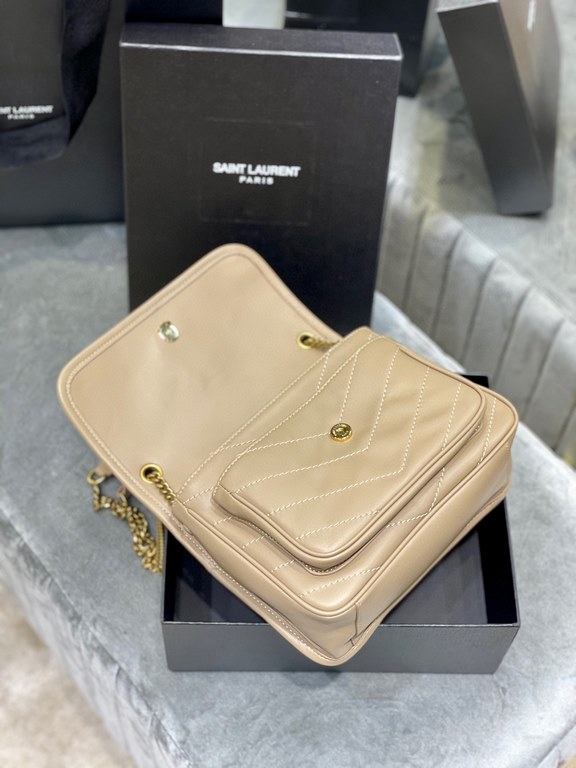 [In stock in seconds      baby sheepskin   22cm[zp original leather] new color _Lambskin models Niki metal chain also changed into a somewhat heavy sense of gold, so that the bag body as a whole and a few more points of 