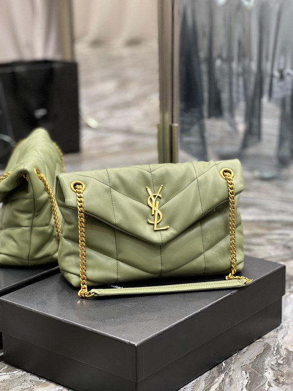 [In stock in secondsAvocado Green with Gold Buckle-            Size 29x17x11cmModel 577476