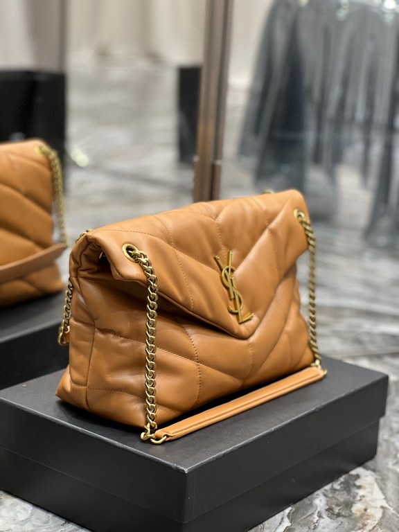 [In stock in seconds]Caramel with Gold Buckle-               _ quilted lambskin bag, 100% lambskin production, soft and delicate feel, as if embracing the clouds   like feeling; classic Y family logo, chain and grommet h