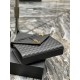 [In stock in seconds]#Envelope# Black with gold buckleLarge grained embossed quilted leather envelope bagClassic is timeless, the beauty of the sky V grain quilted diamond caviar pattern, Italian cowhide with eye-catchin