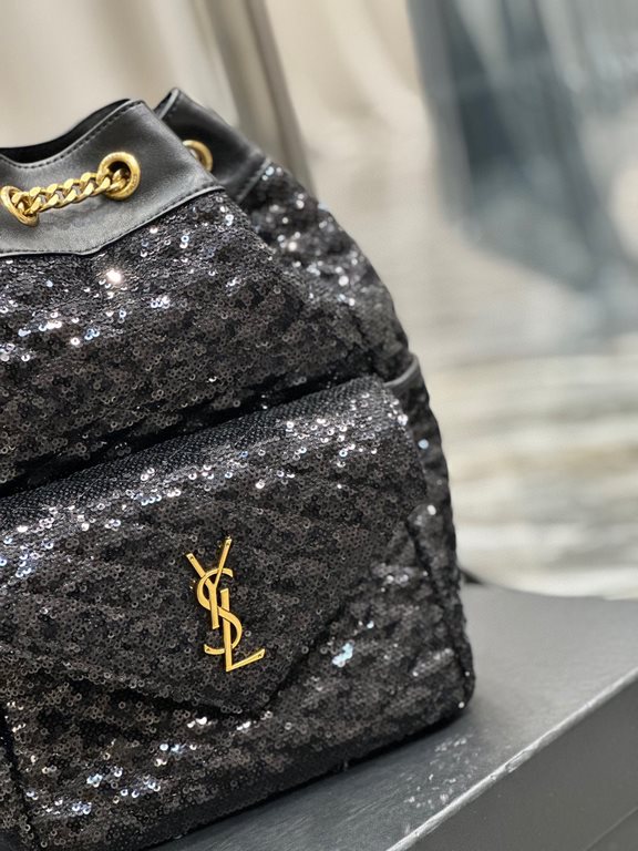 [In Stock Seconds]   _ Shoulder Bag Black Embroidered Beaded Flower With Sheepskin  No exaggeration   This is a duffel bag that can be passed down through generations! Classic letter logo with metal hardware, V-shaped st