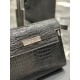 [In stock in seconds]             Manhattan 2020 latest bag type flap Manhattan baguette bag, a change from the previous classic logo, replaced by a low-key simple design style, it is a bit like the H family Kelly, very 