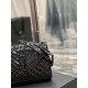 [In-stock in seconds]#Envelope# Black patent leather with black buckleMedium Quilted Leather Envelope BagClassic is timeless, the beauty of the heavenly V grain spelling diamond pattern, Italian cowhide leather with eye-