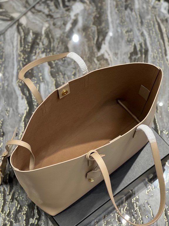 Shopping tote bag_Shopping tote bagshopping tote bag_shopping bagA very minimalist cool breeze series, imported South African cowhide, with a clutch bag inside, removable, it is characterized by large capacity and light,