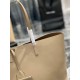 Shopping tote bag_Shopping tote bagshopping tote bag_shopping bagA very minimalist cool breeze series, imported South African cowhide, with a clutch bag inside, removable, it is characterized by large capacity and light,