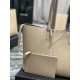 Shopping tote bag_Shopping tote bagshopping tote bag_shopping bagA very minimalist cool breeze series, imported South African cowhide, with a clutch bag inside, removable, it is characterized by large capacity and light,