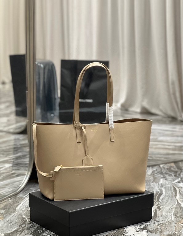 Shopping tote bag_Shopping tote bagshopping tote bag_shopping bagA very minimalist cool breeze series, imported South African cowhide, with a clutch bag inside, removable, it is characterized by large capacity and light,