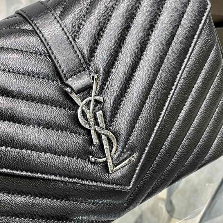 [Spot on Seconds]#Monogram college#Black Silver Buckle_24cmWannabe model messenger bag, hot explosive models 24Cm, street photography talisman, many stars Hollywood goddesses preferred style, how to ride are good, how to