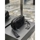 [In stock in seconds]Black patent leather with black buckle_            Top imported cowhide leather camera bag, ZP open molded and typed to be exactly the same! Very delicate! With fashion tassel charm! Leather inside a