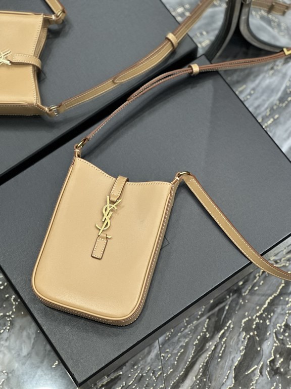 [Apricot color]LE 5A7 Series New Member_Mobile Phone Case Wall breaks recommend this mini cell phone bag For the fashionable elite who have visited countless bags Amway this design is exquisite and small Easy to concave 