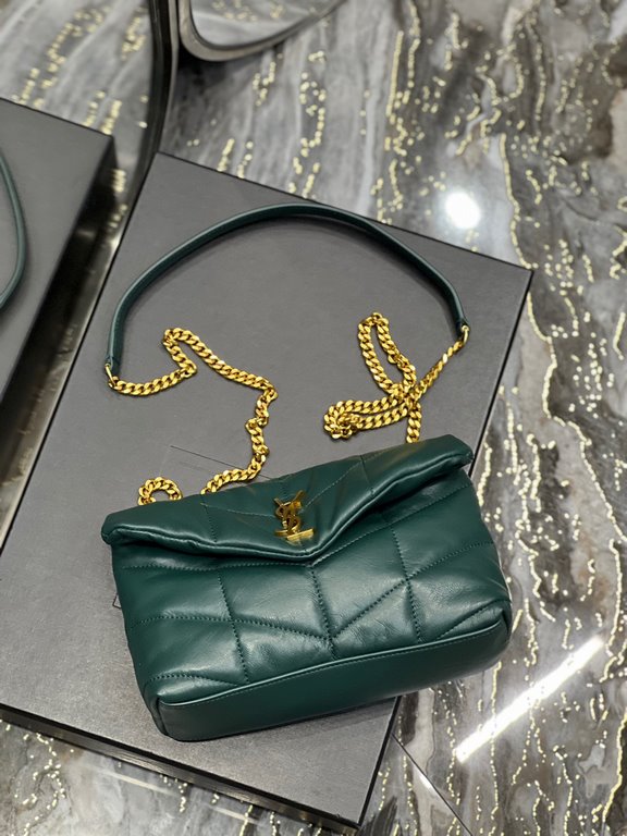 [In stock in secondsDark Green with Gold Buckles-              The whole bag is made of soft Italian lambskin with Y's diagonal stripe quilting craftsmanship, featuring a softly textured front flap pocket with a detachab