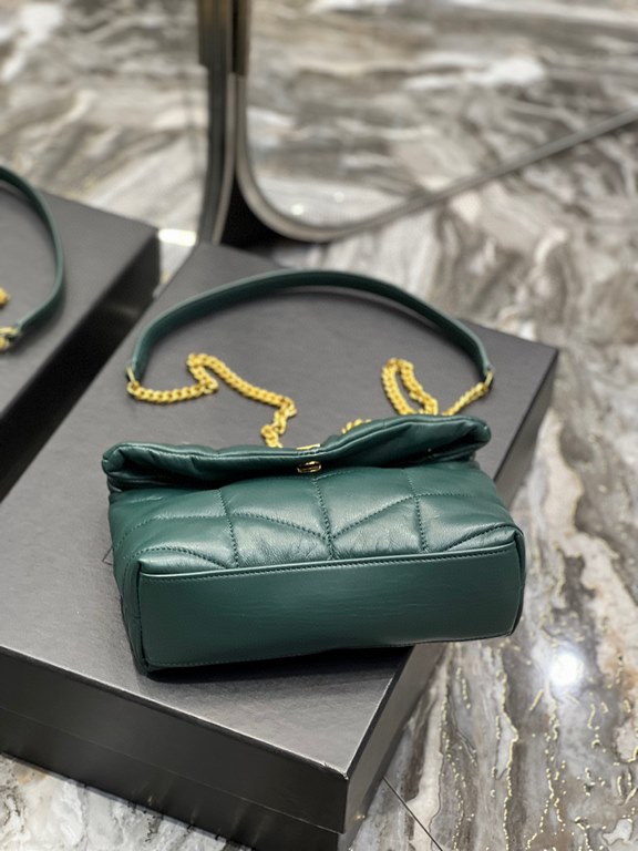 [In stock in secondsDark Green with Gold Buckles-              The whole bag is made of soft Italian lambskin with Y's diagonal stripe quilting craftsmanship, featuring a softly textured front flap pocket with a detachab