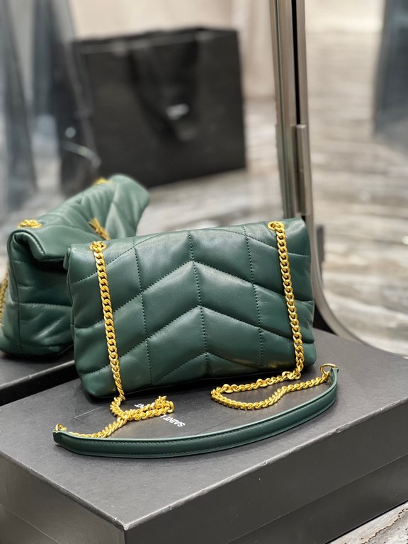 [In stock in secondsDark Green with Gold Buckles-              The whole bag is made of soft Italian lambskin with Y's diagonal stripe quilting craftsmanship, featuring a softly textured front flap pocket with a detachab