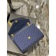 [In stock in seconds]#Envelope #Blue Limited Edition FabricsMedium quilted leather envelope bagClassic is timeless, the beauty of the V grain spelling diamond pattern, Italian cowhide leather with cotton and linen materi