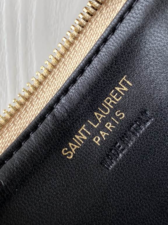 YSL SAINT LAURENT Wallet