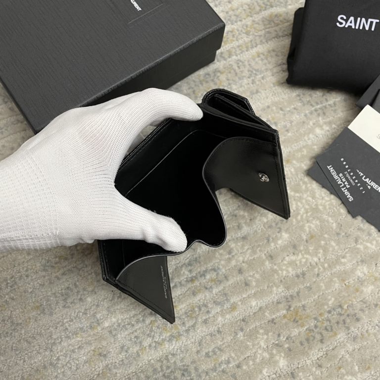 YSL SAINT LAURENT Wallet