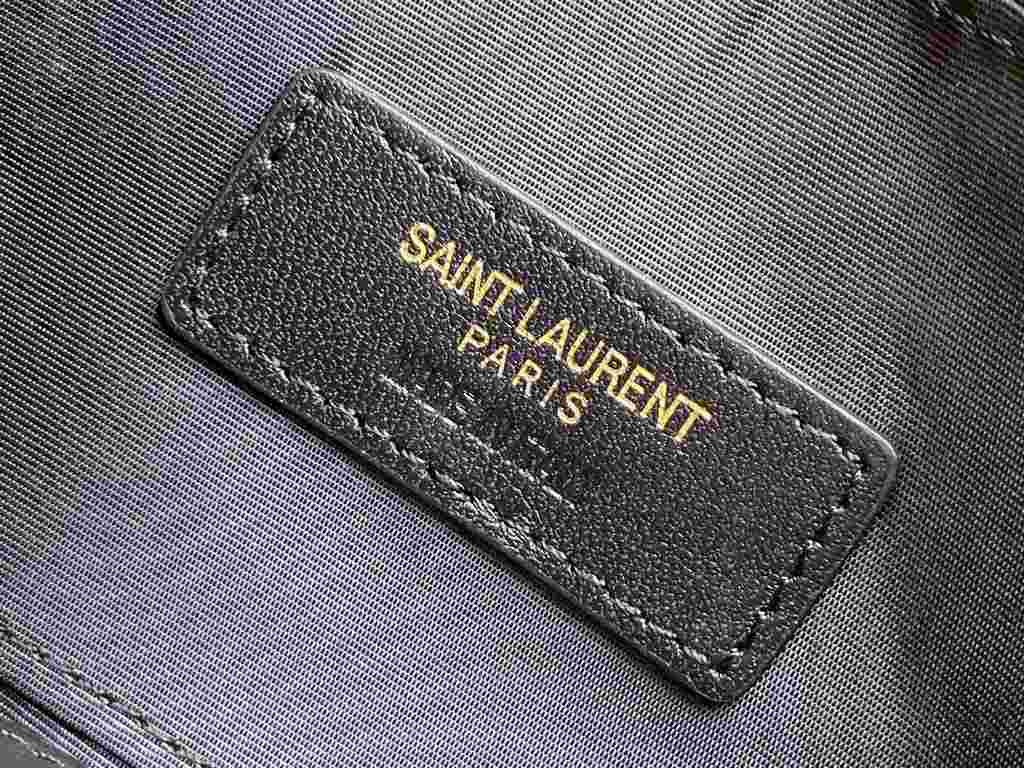 YSL SAINT LAURENT Wallet