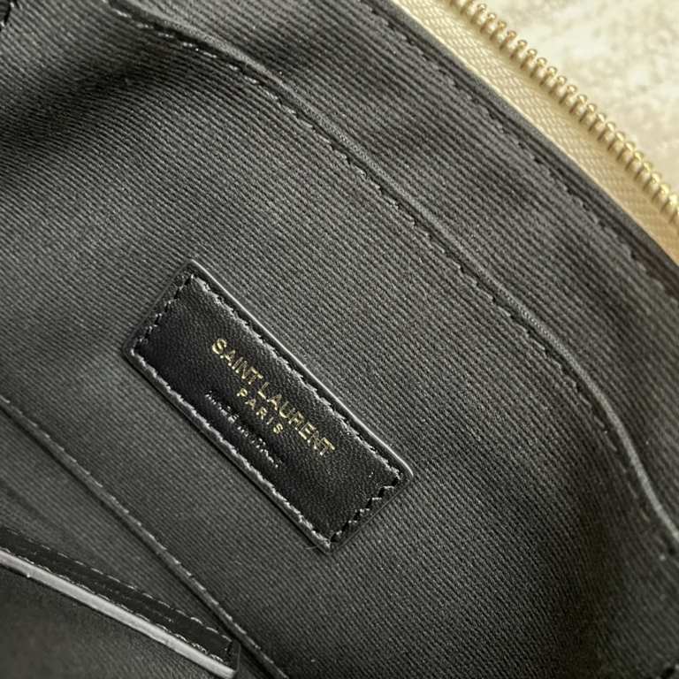 YSL SAINT LAURENT Wallet