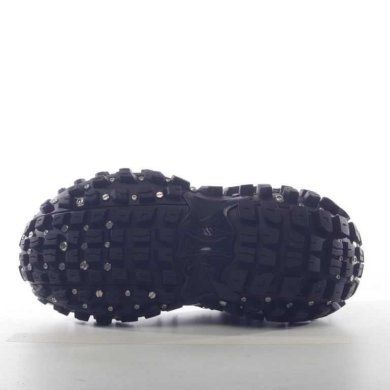 BALENCIAGA Defender Rubber Platform Sneakers Defender Series Low Top Tank Track Tire Type Off-road Outdoor Heightened Thick Sole Casual Sports Joggers "Samurai Black Aged Screws" BMUUY